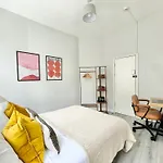 Soho Guest House Room 1