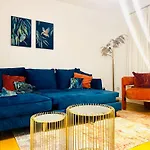 Modern Flat In Canary Wharf