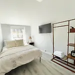 Soho Guest House Room 5