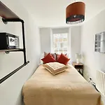 Soho Guest House Room 2