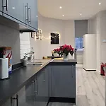 Soho Guest House Room 2
