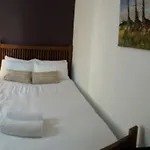 Two Bed Comfy And London Private Stay