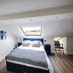 Wimbledon Park Bed & Breakfast