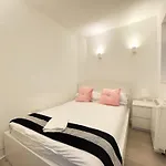 Hyde Park Suites