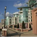 Flat In Central London For 4
