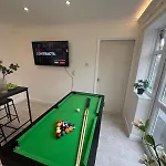 The Spacious Haven - Zone 2 Inner City London