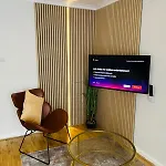 The Spacious Haven - Zone 2 Inner City London