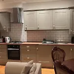 Cosy Flat In Stoke Newington