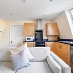 Perfect 3 King Bed Flat Near Islington