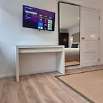 Hotel C G London