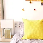 Brand New Super Large 3 Bed 3 Bath Apartment In Angel - Sleeps Max 12