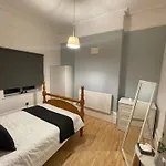 1 Bed Flat Clapham Junction