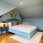 The Kensal Green Hideout - Classy 2Bdr Apartment