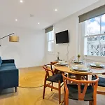 Kensington Luxury Apartment -2 Bedrooms 2 Baths