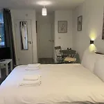 Amazing Studios 4 - East London