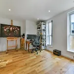 Spacious 2 Bedroom Apartment With Balcony