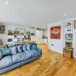 Spacious 2 Bedroom Apartment With Balcony