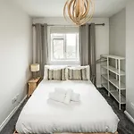 Spacious 3Br Flat With Balcony Near Tottenham Hale
