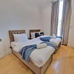 Marble Arch Suites