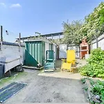 Zone 2 London Cottage