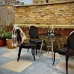 Stunning Urban Retreat In The Heart Of London