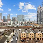 2-Bedroom Apartment Short Term Rental & Flexible Renting Canary Wharf