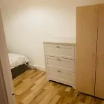 1 Bed Flat In Little Venice