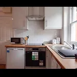 Cozy & Central London Flat For 3 !