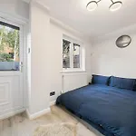 Chic Apartment Prime Location Tower Bridge & City