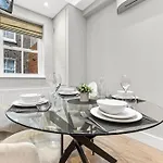 Upscale 3-Br Haven In Highend And Trendy Location