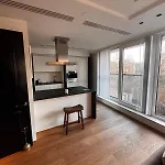 Modern 1 Bedroom Luxury Apt