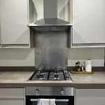 Modern Apartment Central London