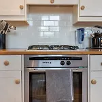 Kensington Prestige Apartments