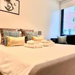 One Bedroom Near Tower Bridge