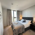 Mayfair Luxurious Residence
