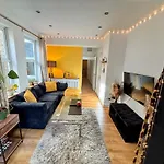 2 Bdr House 20Mins To Oxford Circus - Central London
