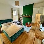 2 Bdr House 20Mins To Oxford Circus - Central London