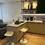 Beautiful One Bedroom Apartment