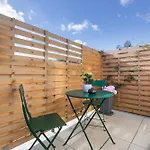 Mortimer Balcony