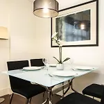 Contemporary 1Br Near Monument St!