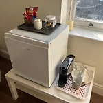 W12 Ensuite