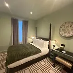 Best Western Burns Hotel Kensington