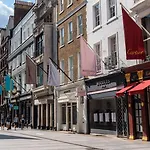 3 Million Pound Super Prime Bond Street Mayfair Sleeps 6