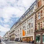 3 Million Pound Super Prime Bond Street Mayfair Sleeps 6