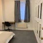 Oxford Street 2 Bed Apartment