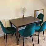 3 Bed Flat