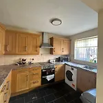 Double Room Near City Airport, London Excel In Heart Of London