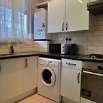 Calm And Cosy Apartment In Central London