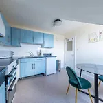 Two Beds Room In Camden Town