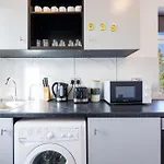 North West London Studio Apartment Ideal For Long & Short Stays Offers